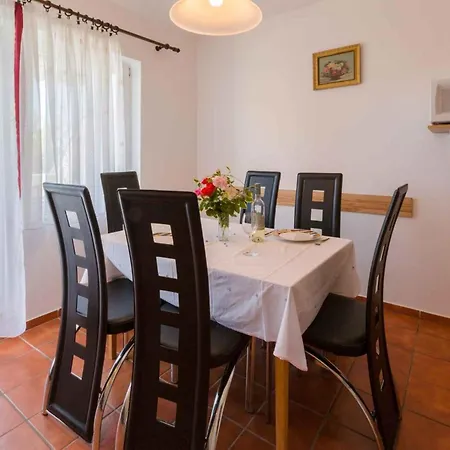 In 39053 Apartment