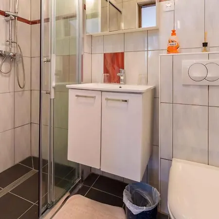 In 39053 Apartment Jadranovo